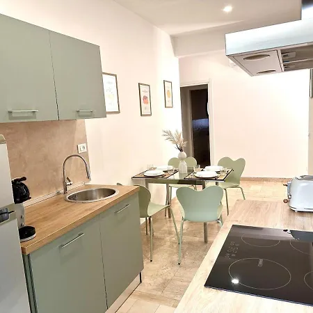 Gioiosa Vatican House